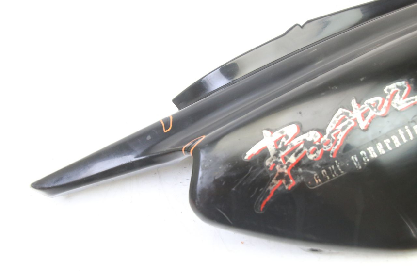 photo de RIGHT REAR SIDE PANEL MBK BOOSTER NEXT GENERATION 50 (1995 - 1998) - Zoom on usage condition