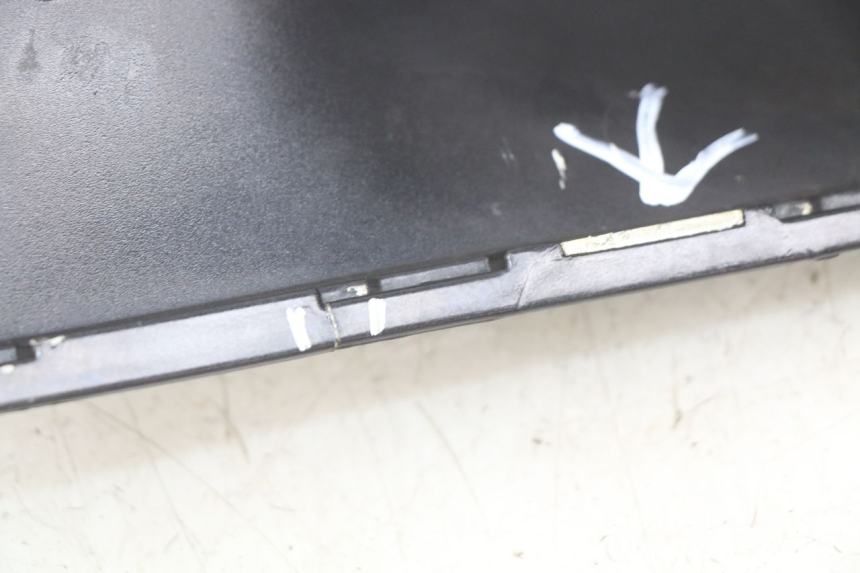 photo de RIGHT REAR SIDE PANEL BMW C1 125 (2000 - 2003) - Component detail