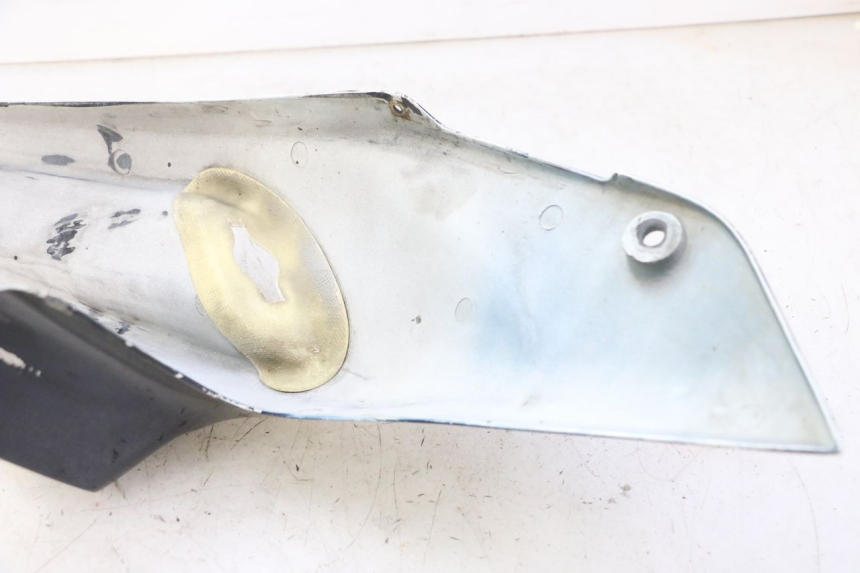 photo de RIGHT REAR SIDE PANEL HONDA CBR RR FIREBLADE 900 (1992 - 1994) - Product overview