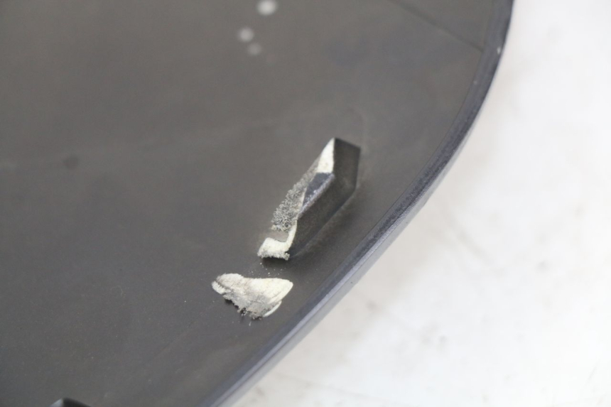 photo de RIGHT REAR SIDE PANEL PEUGEOT CITYSTAR 2T 50 (2018 - 2021) - Zoom on usage condition