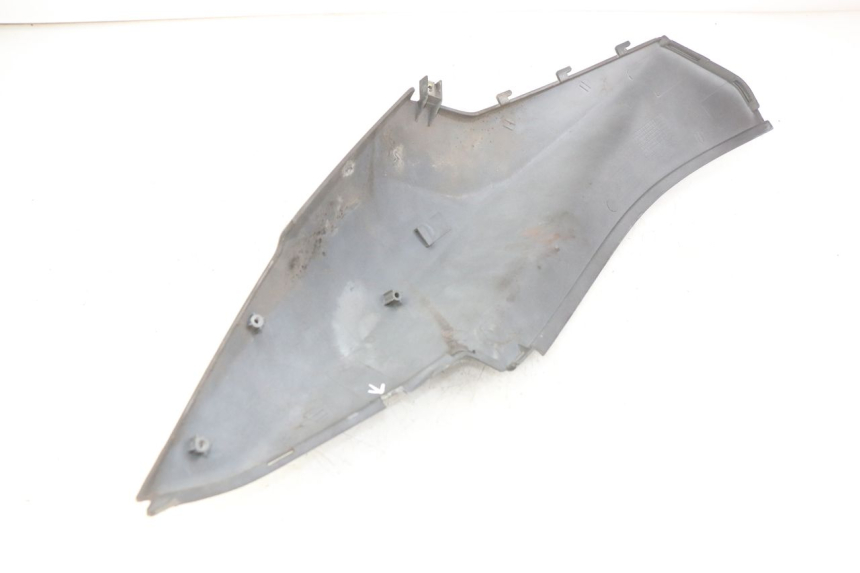 photo de RIGHT REAR SIDE PANEL SYM CROX 4T 50 (2016 - 2023) - Zoom on usage condition