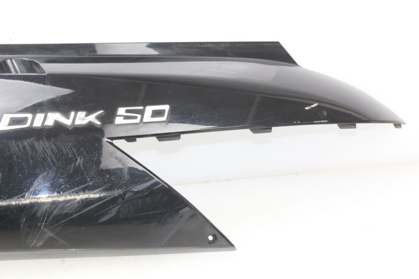 photo de REAR RIGHT PANEL KYMCO DINK 4T 50 (2007 - 2018) - Markings and original references