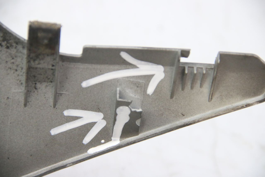 photo de RIGHT REAR SIDE PANEL KYMCO DINK STREET 125 (2009 - 2014) - Additional view of the item