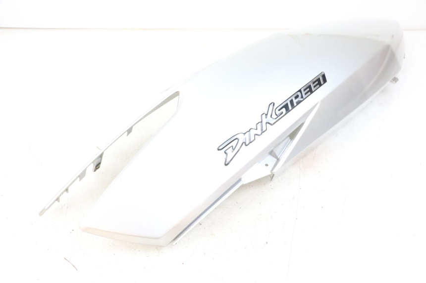 photo de RIGHT REAR SIDE PANEL KYMCO DINK STREET 125 (2009 - 2014) - Technical close-up