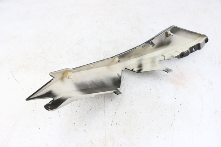 photo de REAR RIGHT PANEL EBROH BRAVO GLE 1 (2020 - 2024) - Alternative perspective