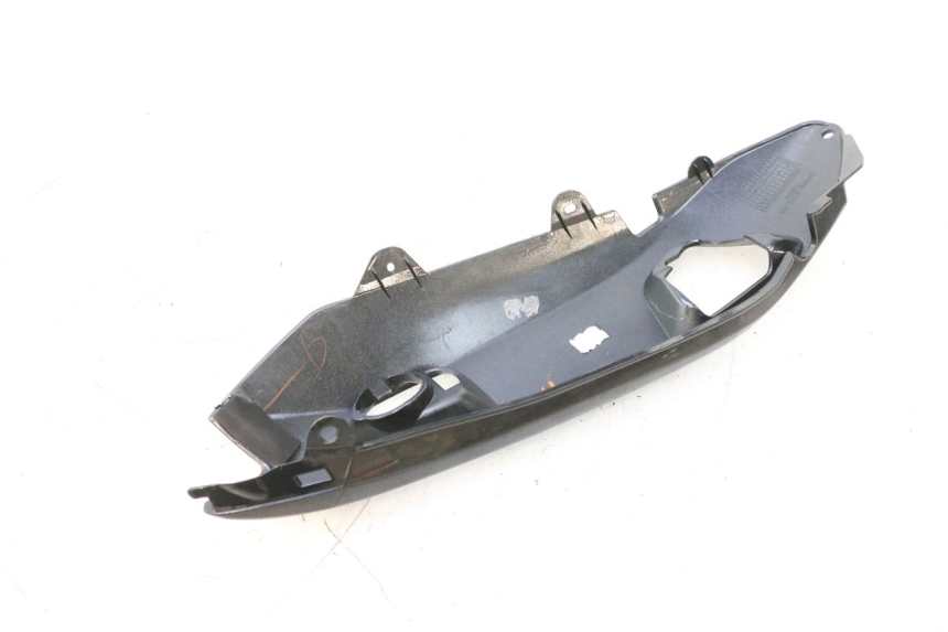 photo de RIGHT REAR FAIRING KAWASAKI ER-6 ER6 F ABS 650 (2012 - 2016) - Zoom on usage condition