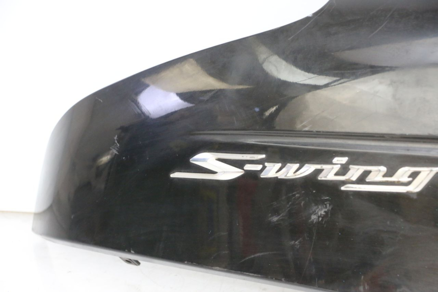 photo de RIGHT REAR SIDE PANEL HONDA FES S-WING SWING ABS 125 (2007 - 2015) - Component zoom