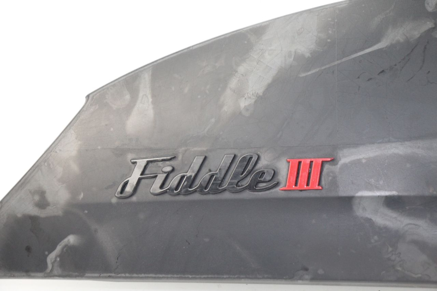 photo de RIGHT REAR SIDE PANEL SYM FIDDLE 3 III 125 (2014 - 2020) - Surface and material condition