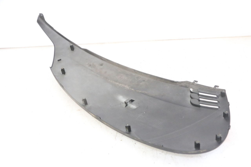 photo de REAR RIGHT PANEL SYM FIDDLE 3 III 50 (2014 - 2020) - Alternative perspective