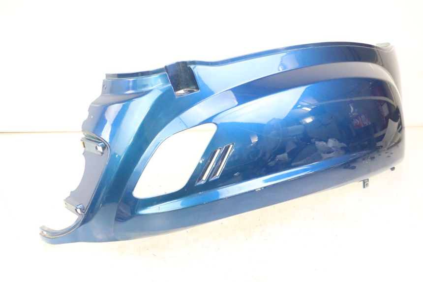 photo de REAR RIGHT PANEL SYM FIDDLE 125 (2008 - 2010) - Fixing points details