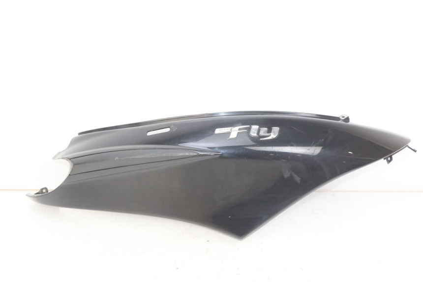 photo de RIGHT REAR SIDE PANEL PIAGGIO FLY 4T 50 (2013 - 2017) - Main view