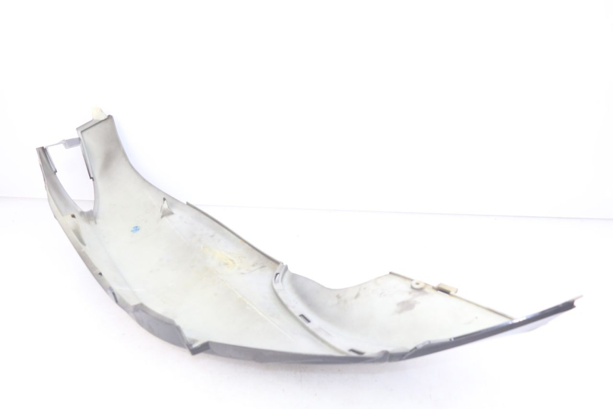 photo de REAR RIGHT PANEL PIAGGIO FLY 125 (2005 - 2012) - Zoom on usage condition