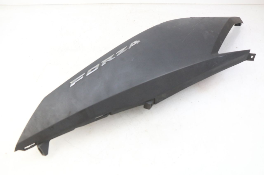 photo de RIGHT REAR SIDE PANEL HONDA FORZA 125 (2015 - 2016) - Product overview