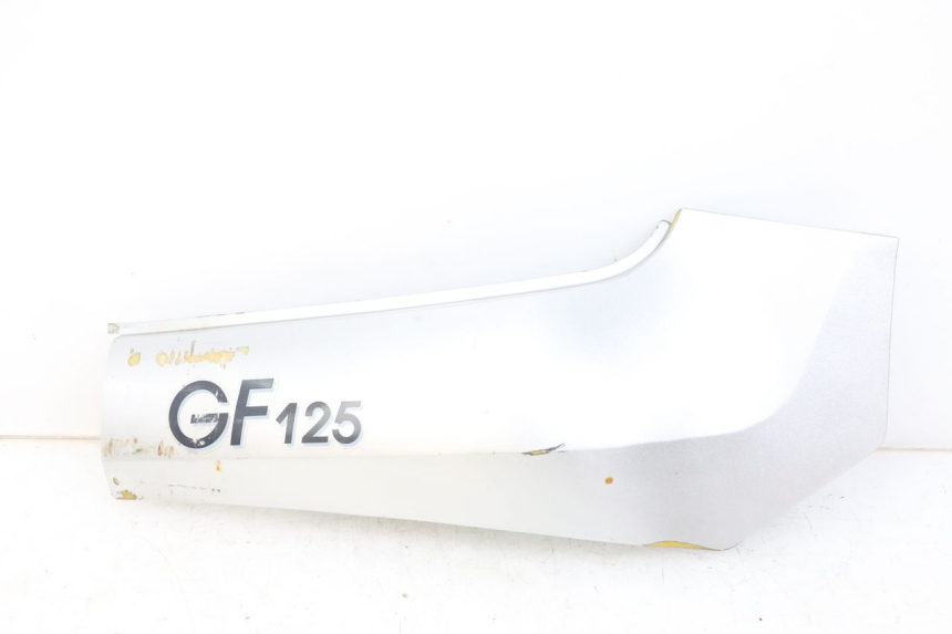 photo de REAR RIGHT PANEL HYOSUNG GF 125 (2001 - 2005) - Main view