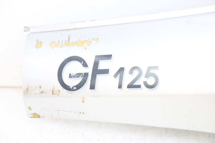 photo de REAR RIGHT PANEL HYOSUNG GF 125 (2001 - 2005) - Product overview