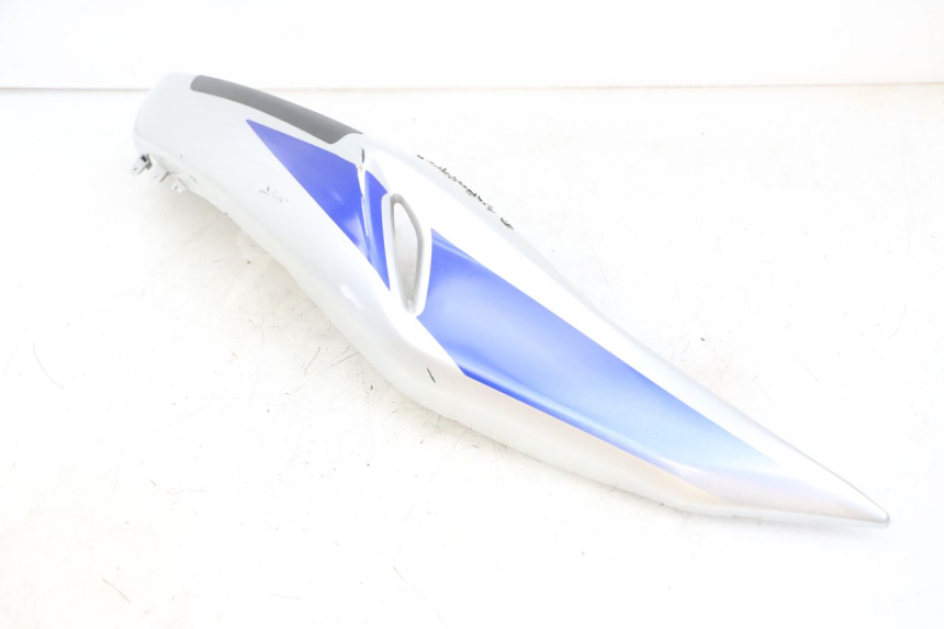 photo de REAR RIGHT PANEL SUZUKI GS GSE 500 (2001 - 2003) - Surface and material condition