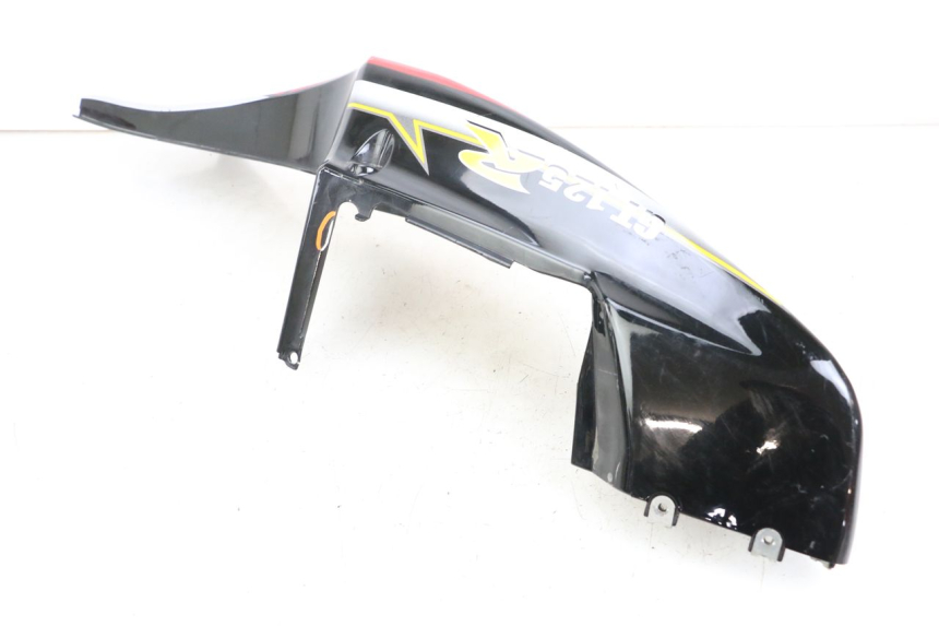 photo de REAR RIGHT PANEL HYOSUNG GTR 125 (2006 - 2008) - Technical close-up