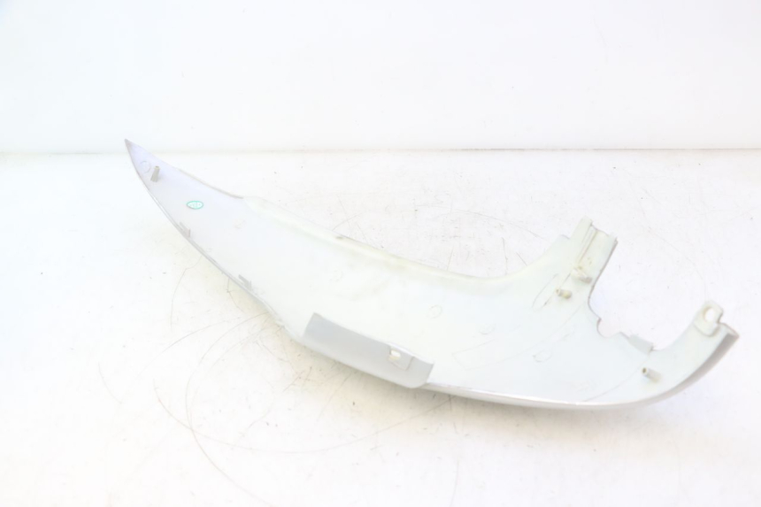 photo de REAR RIGHT PANEL KEEWAY HURRICANE 50 (2006 - 2019) - Alternative perspective