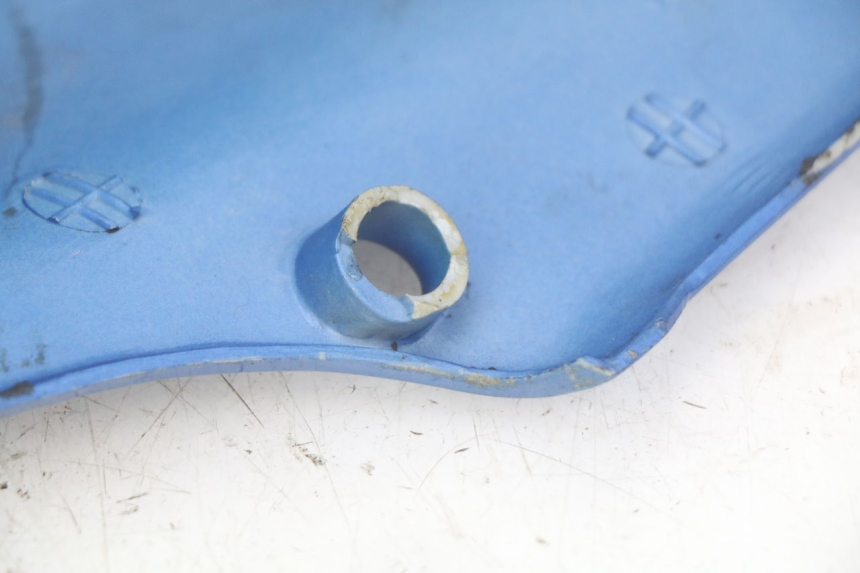 photo de RIGHT REAR SIDE PANEL SYM JET EURO X 2T 50 (2003 - 2007) - Zoom on usage condition