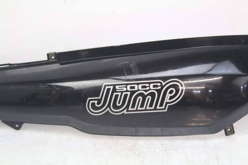 photo de REAR RIGHT PANEL RIDE JUMP 2T 50 (2012 - 2017) - Surface and material condition