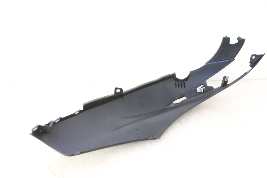 photo de RIGHT REAR SIDE PANEL PIAGGIO LIBERTY IGET 4T 50 (2015 - 2020) - Zoom on usage condition