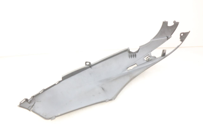 photo de RIGHT REAR SIDE PANEL PIAGGIO LIBERTY IGET S 125 (2016 - 2020) - Product overview