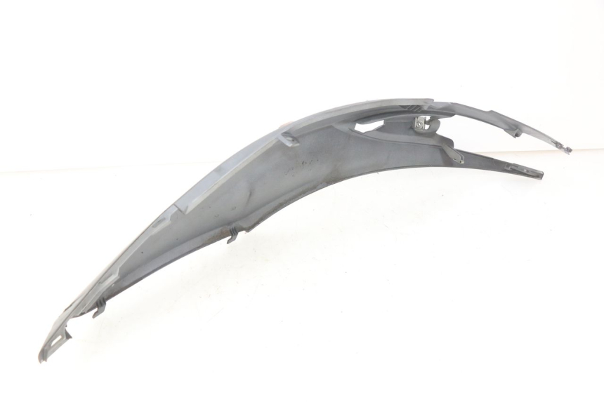 photo de RIGHT REAR SIDE PANEL PIAGGIO LIBERTY IGET S 125 (2016 - 2020) - Fixing points details