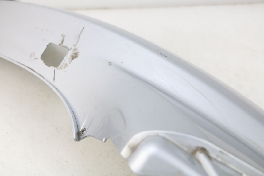 photo de RIGHT REAR SIDE PANEL PIAGGIO MP3 125 (2006 - 2014) - Surface and material condition