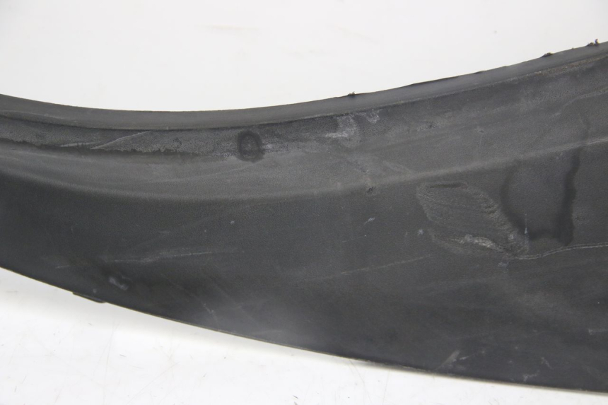 photo de RIGHT REAR SIDE PANEL PIAGGIO MP3 125 (2006 - 2014) - Alternative perspective