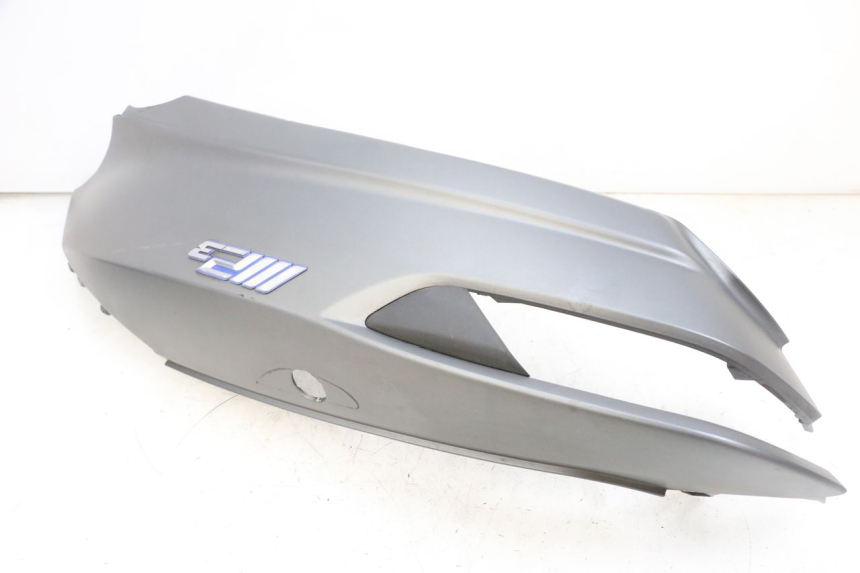 photo de REAR RIGHT PANEL PIAGGIO MP3 500 (2016 - 2018) - Markings and original references