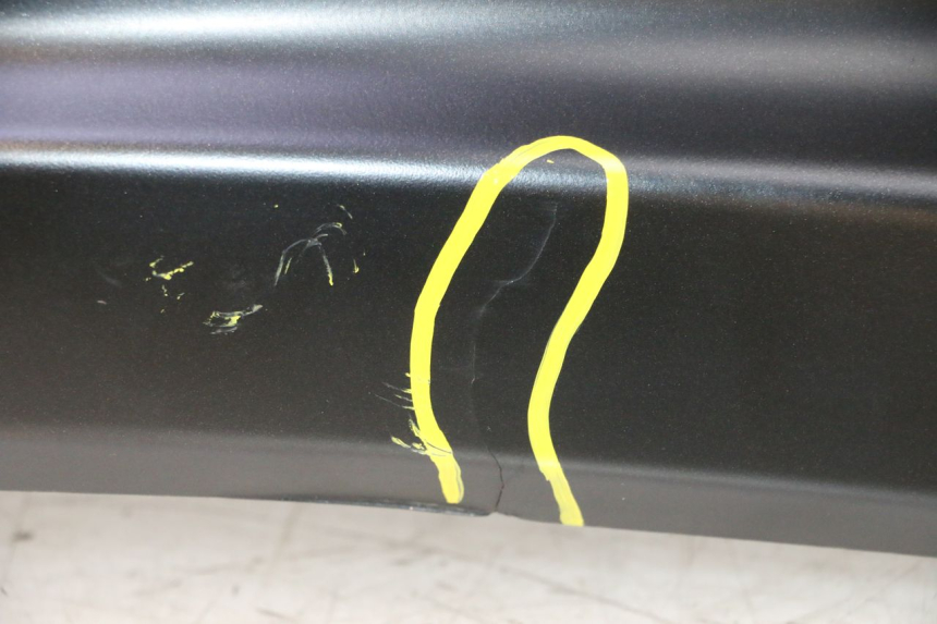 photo de REAR RIGHT PANEL PIAGGIO MP3 500 (2016 - 2018) - Alternative perspective