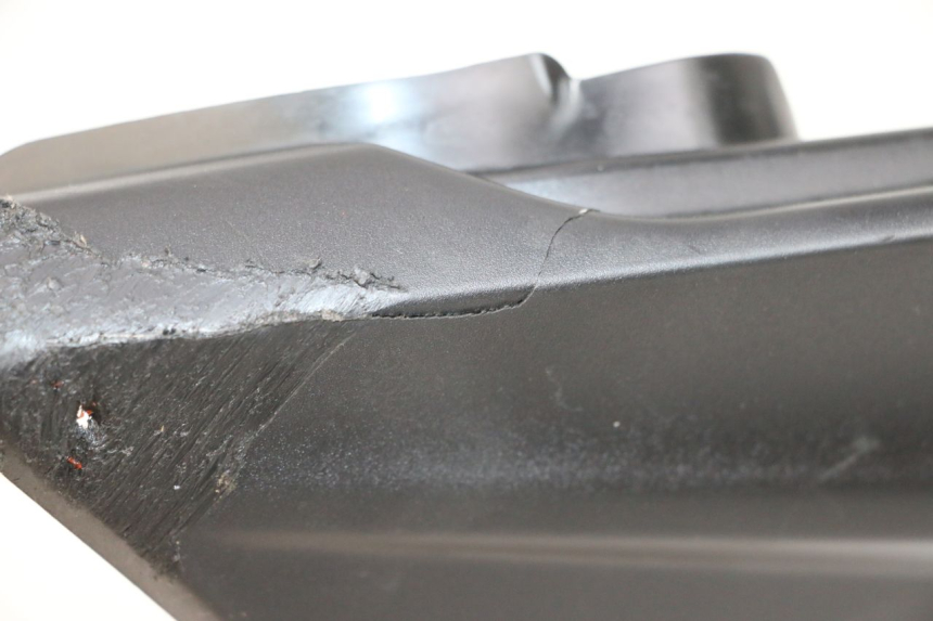 photo de REAR RIGHT PANEL YAMAHA MT-07 MT07 ABS 700 (2018 - 2020) - Zoom on usage condition