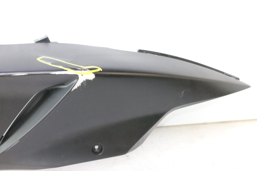 photo de REAR RIGHT PANEL PIAGGIO NEW TYPHOON 50 (2018 - 2021) - Alternative perspective