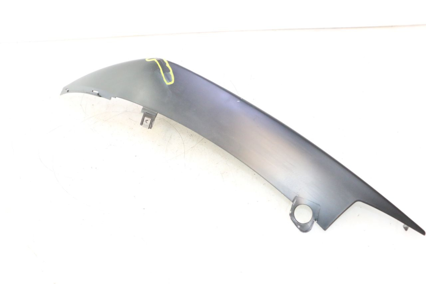 photo de REAR RIGHT PANEL PIAGGIO NEW TYPHOON 50 (2018 - 2021) - Fixing points details