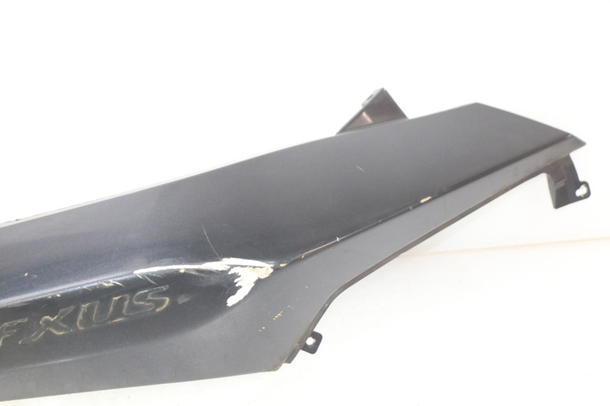 photo de RIGHT REAR SIDE PANEL GILERA NEXUS 125 (2007 - 2009) - Markings and original references