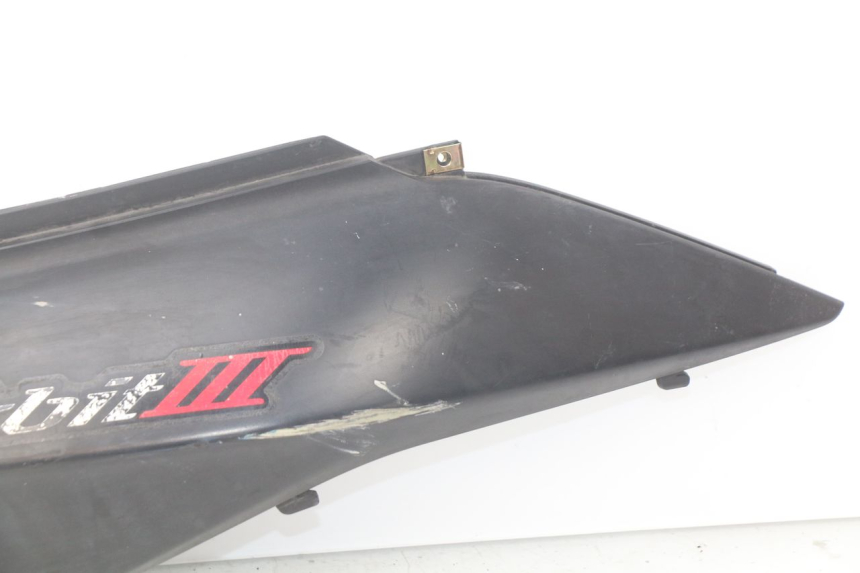 photo de RIGHT REAR SIDE PANEL SYM ORBIT III 3 4T 50 (2018 - 2021) - Distinctive features
