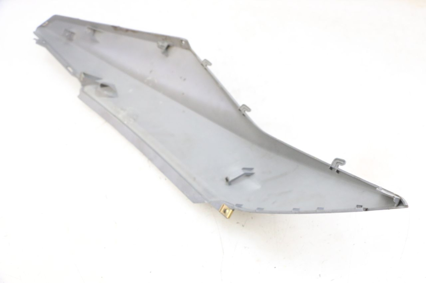 photo de REAR RIGHT PANEL SYM ORBIT III 3 4T 50 (2021 - 2025) - Zoom on usage condition