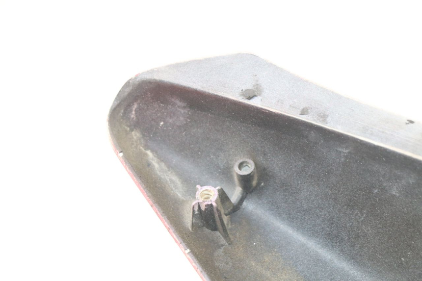 photo de REAR RIGHT PANEL MBK OVETTO ONE 2T 50 (2013 - 2017) - Technical close-up