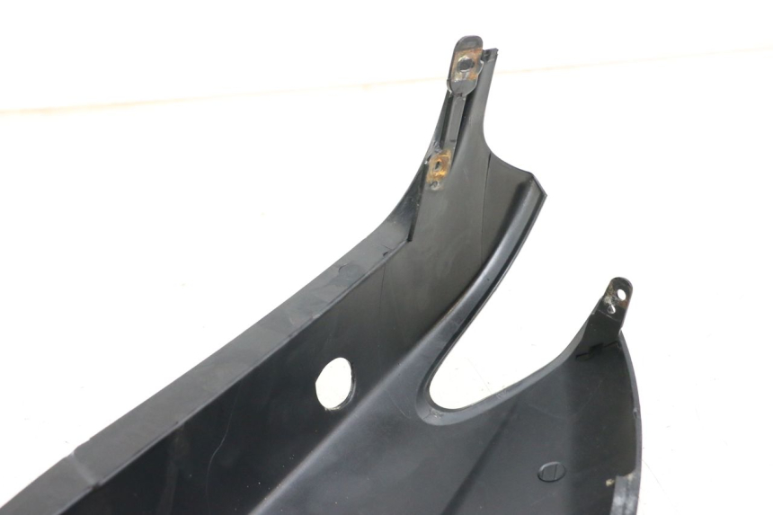 photo de REAR RIGHT PANEL MBK OVETTO ONE 2T 50 (2013 - 2017) - Component detail