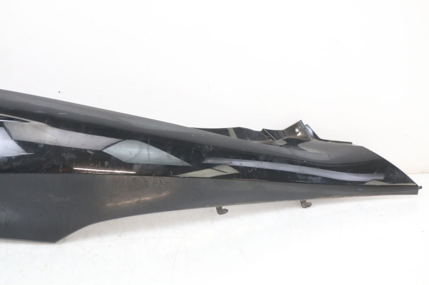 photo de REAR RIGHT PANEL HONDA PCX (JF28) 125 (2009 - 2011) - Alternative perspective