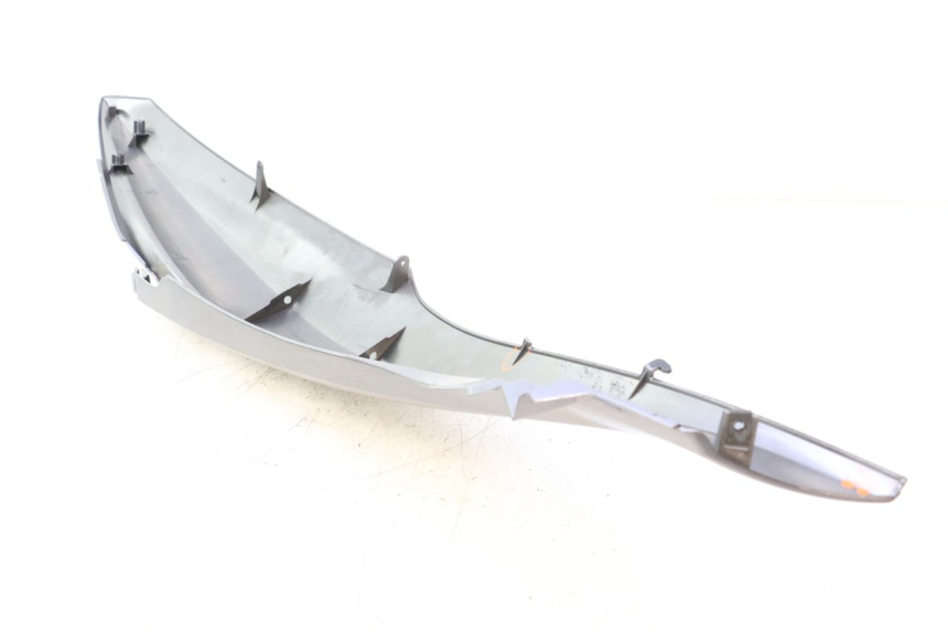 photo de REAR RIGHT PANEL HONDA PCX (JF28) 125 (2009 - 2011) - Zoom on usage condition