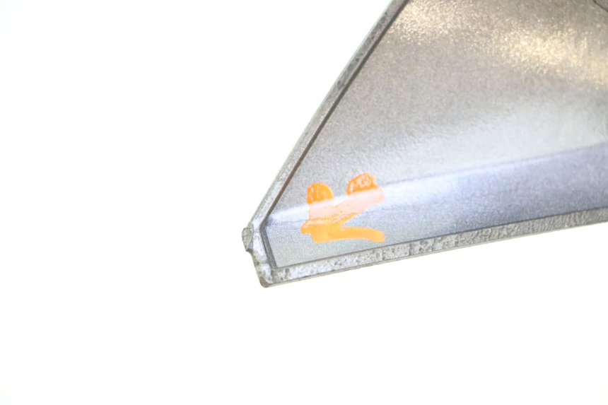 photo de REAR RIGHT PANEL HONDA PCX (JF28) 125 (2009 - 2011) - Product overview