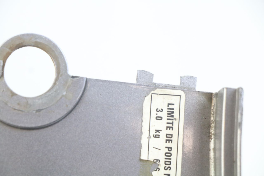 photo de RIGHT REAR SIDE PANEL HONDA PES PS I 125 (2006 - 2012) - Alternative perspective