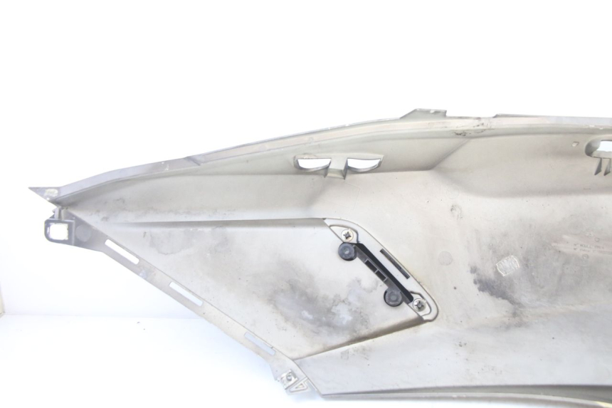 photo de REAR RIGHT PANEL PEUGEOT SATELIS 125 (2013 - 2018) - Additional view of the item