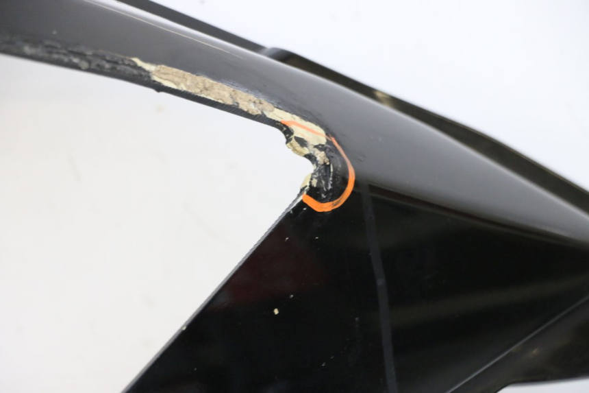 photo de REAR RIGHT PANEL PEUGEOT SATELIS COMPRESSOR K15 125 (2006 - 2009) - Detailed visual inspection