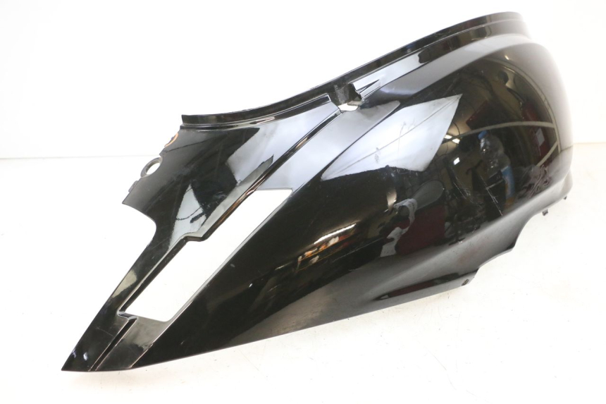 photo de REAR RIGHT PANEL EFUN PUSA 1 - Markings and original references