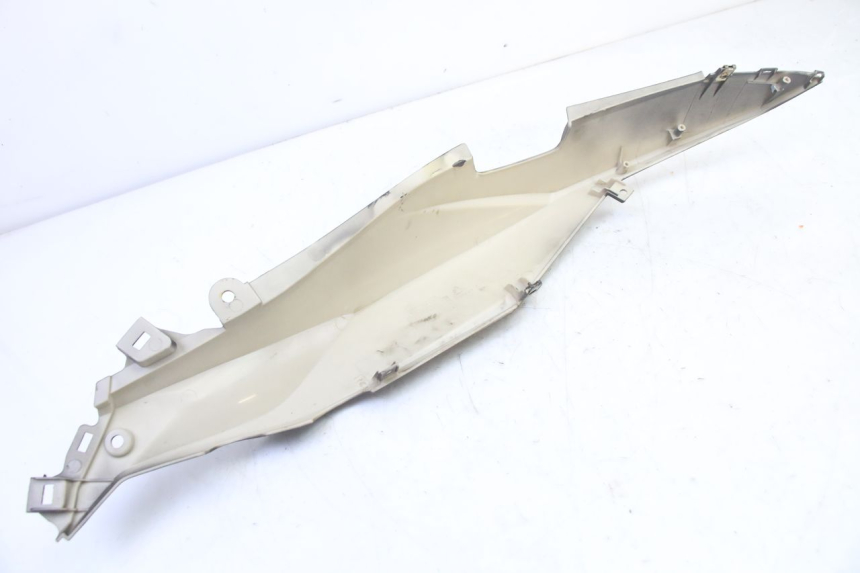 photo de RIGHT REAR PANEL MAG POWER R-STREET 50 (2016 - 2025) - Product overview