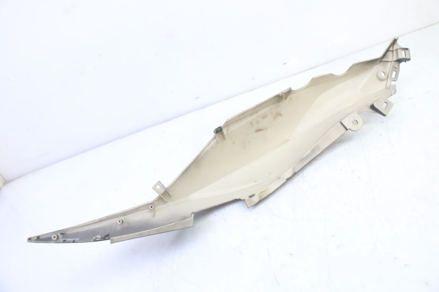 photo de RIGHT REAR PANEL MAG POWER R-STREET 50 (2016 - 2025) - Checked used part