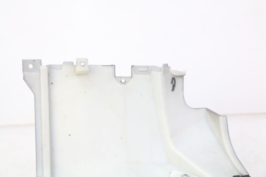 photo de RIGHT REAR SIDE PANEL RED ELECTRIC RED E PRO 1 (2017 - 2019) - Component detail