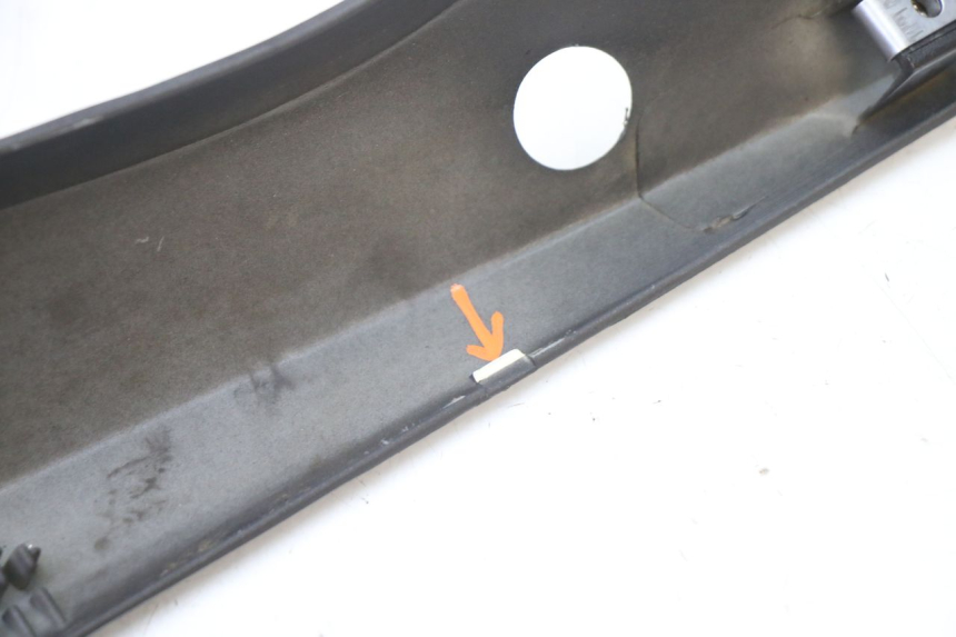 photo de REAR RIGHT PANEL GILERA RUNNER SP 50 (2006 - 2008) - Additional view of the item